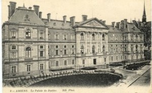 palais de justice d\'Amiens